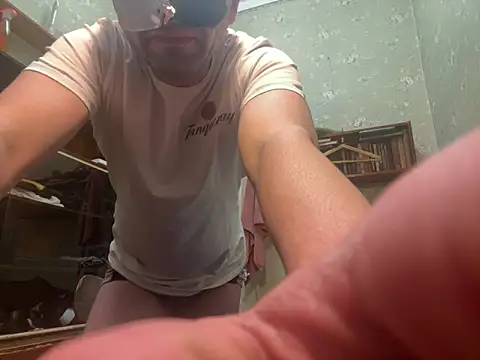 Snapshot of Ariel_Ari chatting on February 2025 03:29:01 AM Ariel Ari online show from February 2025 03:29:01 AM