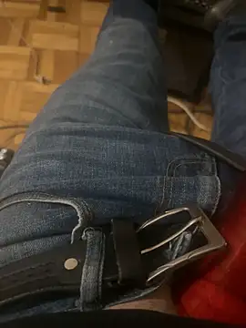 Ariel Ari online show from March 2026 12:03:02 AM