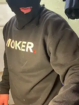 Snapshot of Ariel_Ari chatting on February 2025 10:31:02 PM Ariel Ari online show from February 2025 10:31:02 PM