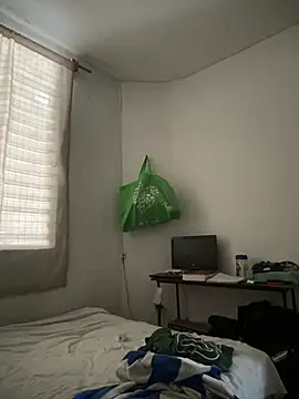 culitotragon24 online show from April 2026 10:15:01 PM