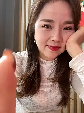 Efangfang online show from February 2025 05:46:01 AM