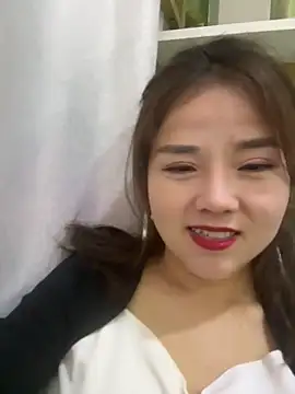 Efangfang online show from March 2025 10:07:02 AM