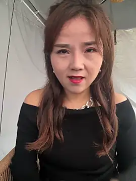 Efangfang online show from March 2025 03:51:01 AM
