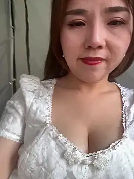 Efangfang online show from March 2025 07:04:02 AM