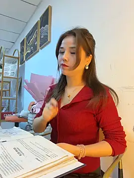 Efangfang online show from February 2026 11:50:01 AM