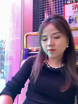 Efangfang online show from February 2025 07:10:01 AM