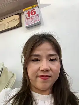 Efangfang online show from February 2025 08:43:02 AM