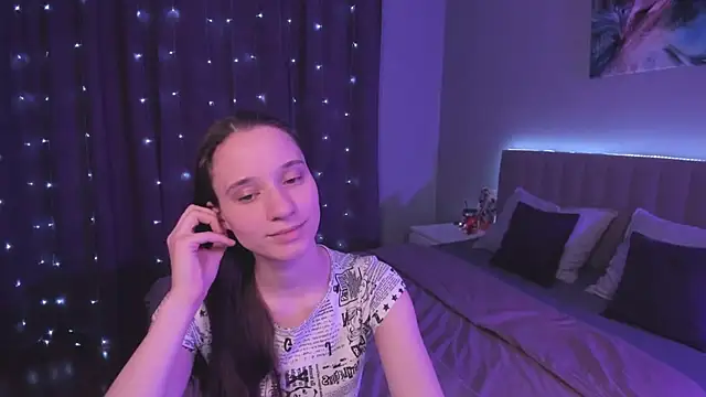 StaceySunny online show from February 2025 02:15:02 PM