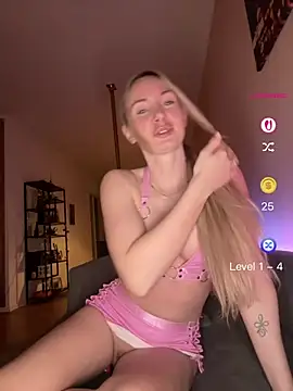 Micky Muffin online show from April 2026 06:39:01 PM