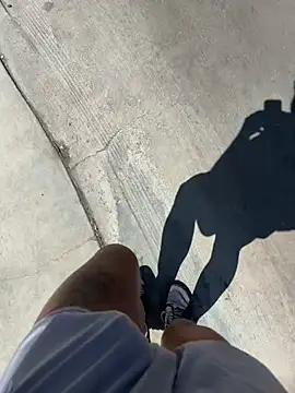 klownman1 online show from April 2026 06:06:01 PM