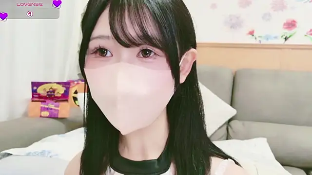 Snapshot of Conatsu chatting on October 2025 06:12:02 AM Conatsu online show from October 2025 06:12:02 AM