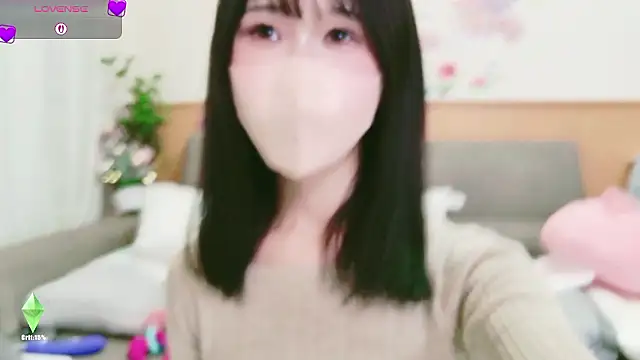 Snapshot of Conatsu chatting on December 2025 06:12:02 AM Conatsu online show from December 2025 06:12:02 AM