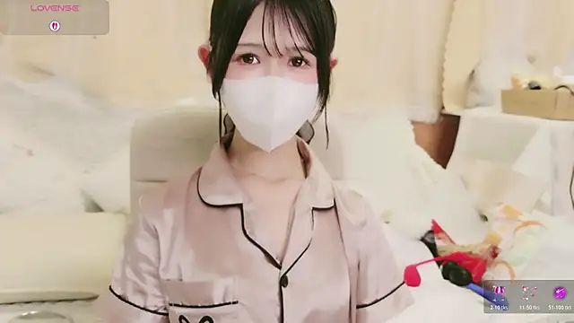 Conatsu online show from May 2026 02:45:01 PM