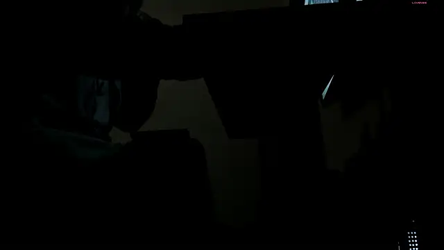 selene red  online show from November 2025 01:45:01 PM