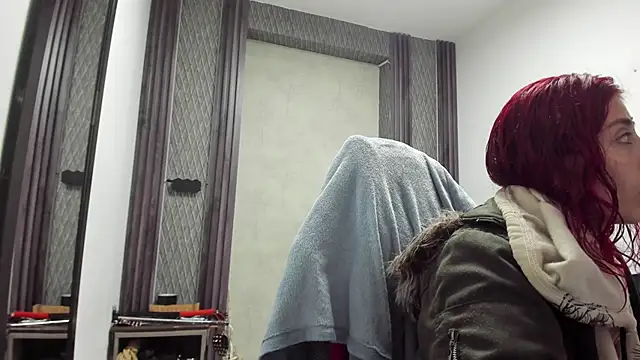 selene red  online show from April 2026 12:29:02 AM