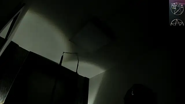 selene red  online show from November 2025 01:55:01 PM