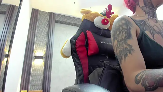 selene red  online show from April 2026 01:34:02 AM