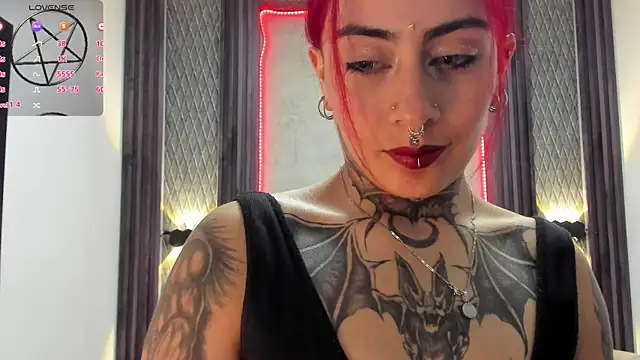 selene red  online show from March 2025 05:03:02 PM