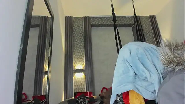 selene red  online show from January 2026 04:36:02 PM