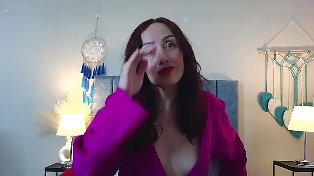 IberianMoonMK online show from February 2026 05:53:01 PM