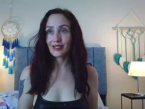 IberianMoonMK online show from January 2026 05:20:01 PM