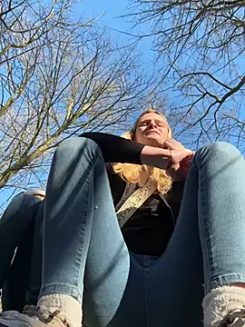 emma neko online show from March 2025 03:44:01 PM