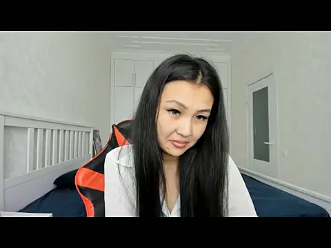 Snapshot of Missykitty01 chatting on October 2025 05:52:01 AM Missykitty01 online show from October 2025 05:52:01 AM