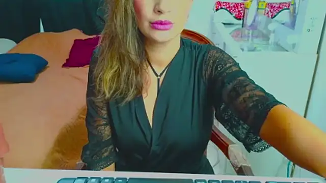 Snapshot of dalila_sexxx chatting on November 2025 11:21:01 PM dalila sexxx online show from November 2025 11:21:01 PM