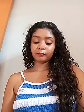 heleny901 online show from February 2026 04:41:01 PM