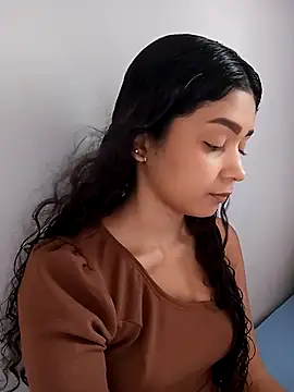 Snapshot of heleny901 chatting on September 2025 05:52:02 PM heleny901 online show from September 2025 05:52:02 PM