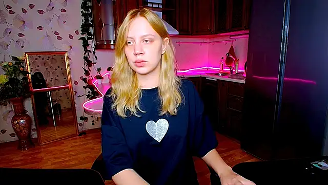 SexyNadi online show from October 2025 08:18:02 AM