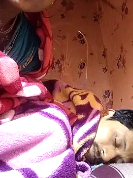 DARK WINE  online show from December 2025 10:00:02 PM