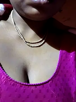 DARK WINE  online show from November 2025 10:48:01 PM