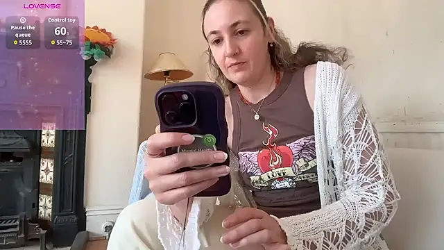 Littlelolo60 online show from June 2026 10:15:02 AM