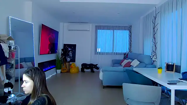 Snapshot of Mika_Miller chatting on November 2025 04:10:01 PM Mika Miller online show from November 2025 04:10:01 PM