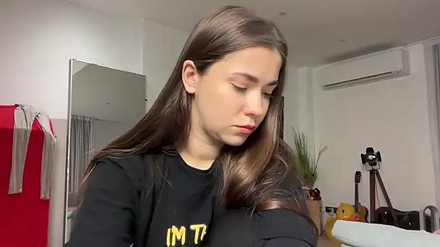 Mika Miller online show from February 2026 07:04:01 AM