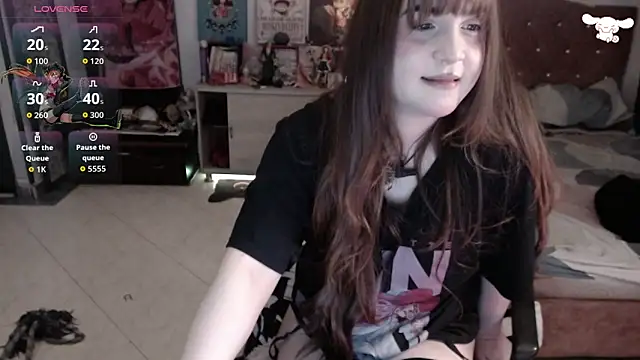 Snapshot of Avril2001 chatting on June 2026 02:28:01 AM Avril2001 online show from June 2026 02:28:01 AM