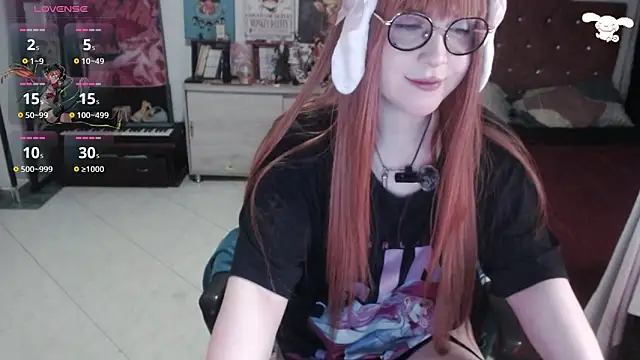 Avril2001 online show from November 2025 02:44:02 AM