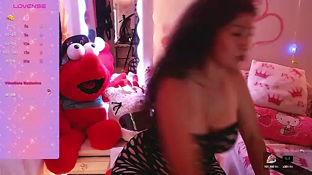 Snapshot of dainaflowers chatting on September 2025 04:08:01 AM dainaflowers online show from September 2025 04:08:01 AM