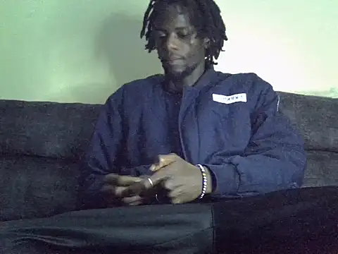 Snapshot of Delicious-D chatting on November 2025 07:03:01 PM Delicious-D online show from November 2025 07:03:01 PM