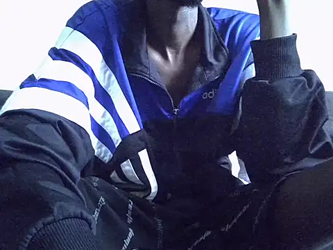 Snapshot of Delicious-D chatting on November 2025 06:41:01 AM Delicious-D online show from November 2025 06:41:01 AM