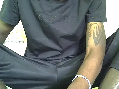 Delicious-D online show from May 2026 06:23:03 AM