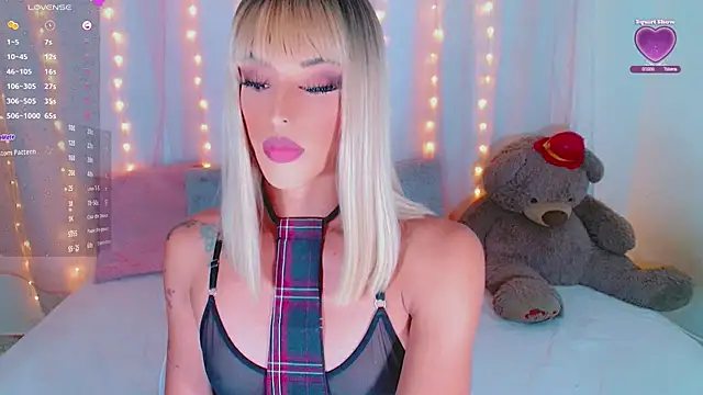 AlanaBekeer online show from October 2025 08:09:01 PM