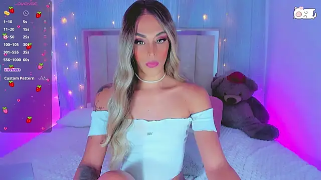 AlanaBekeer online show from April 2026 09:20:01 PM