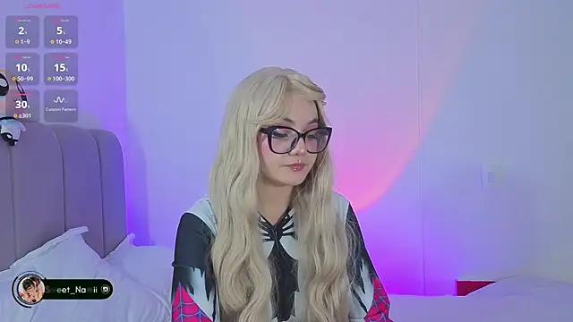 Snapshot of Sweet_Namii chatting on April 2026 01:56:02 AM Sweet Namii online show from April 2026 01:56:02 AM