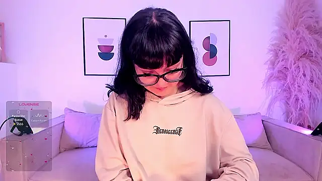 Sweet Namii online show from March 2026 05:40:01 PM