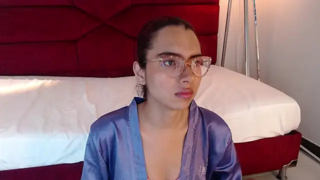 Snapshot of sara_saenz99 chatting on February 2025 07:28:02 PM sara saenz99 online show from February 2025 07:28:02 PM
