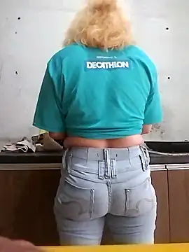 Snapshot of bibifonsecah chatting on February 2026 05:48:02 PM bibifonsecah online show from February 2026 05:48:02 PM