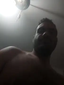 skrigul12 online show from March 2026 11:51:02 PM