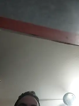 skrigul12 online show from February 2026 08:30:01 PM